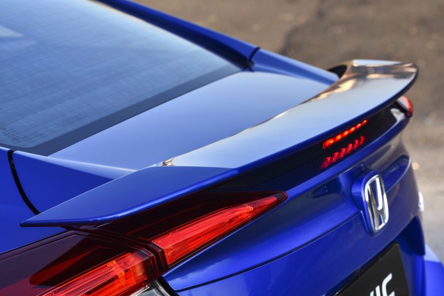 Детали экстерьера Honda Civic Sport Sedan (FC1) 2019 года  (ZA) (фото 10 из 23)
